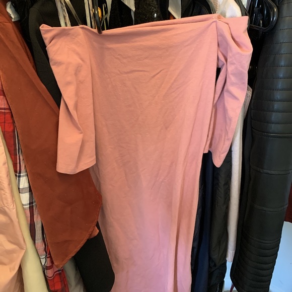 Light pink midi Bodycon dress ❤️ - Picture 3 of 3